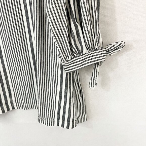 Max Studio Gray & White Striped Long Sleeve Shirt Bow Tie Cuffs - Size 1X - Picture 3 of 7